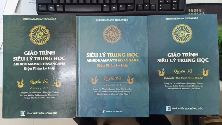 Sổ tay Sách Bộ Siêu lý trung học - Diệu Pháp Lý Hợp (Trọn Bộ 3 Quyển)