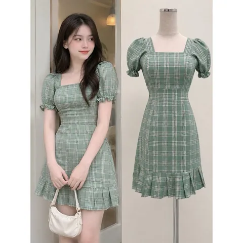 (PASS) Đầm caro cổ vuông đuôi cá (<45kg)