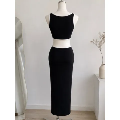 (PASS) Đầm body khoét eo phong cách (<45kg)