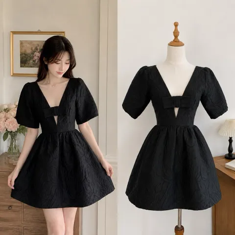 (NEW) Đầm tiểu thư thiết kế cắt xẻ đính nơ (<43kg)
