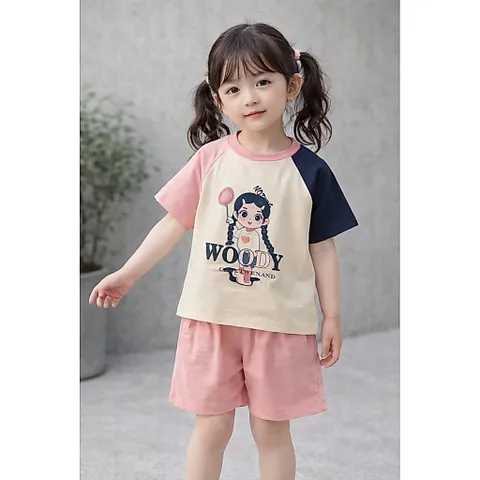 Đồ bộ bé gái, set bộ áo cộc tay chất cotton họa tiết cô gái Woody kèm quần legging đùi cho bé 10-28kg