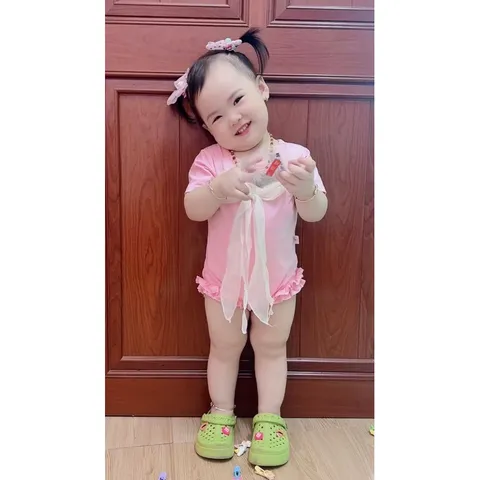 Đồ bơi cho bé, bikini liền thân nơ dài cho bé gái 10-30kg