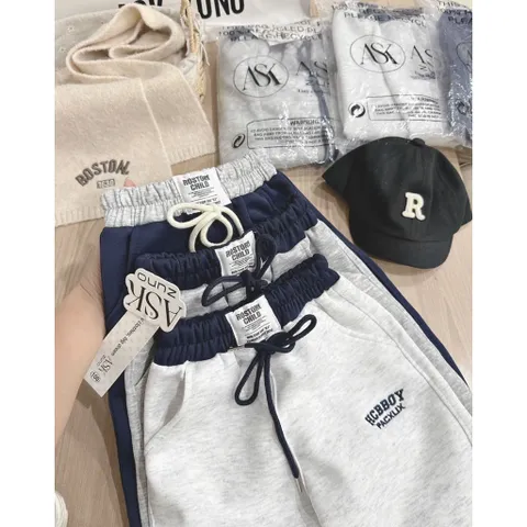 Quần dài bé trai, quần nỉ 2 da dáng Bomber thêu chữ HCBBOY cho bé 7-26kg