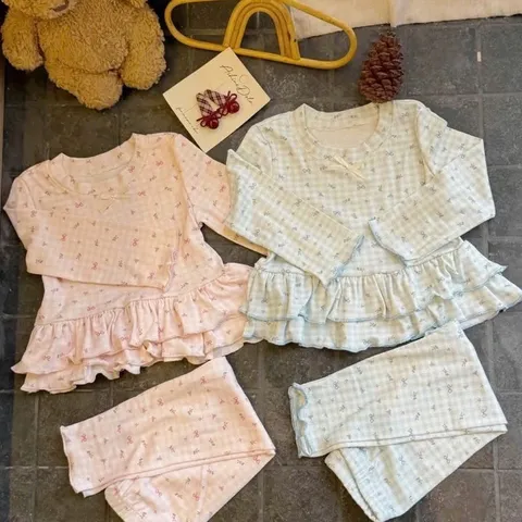Bộ thu đông bé gái, set bộ quần áo dài tay chất thun thông hơi hoạ tiết hoa nhí dễ thương cho bé 9-26kg