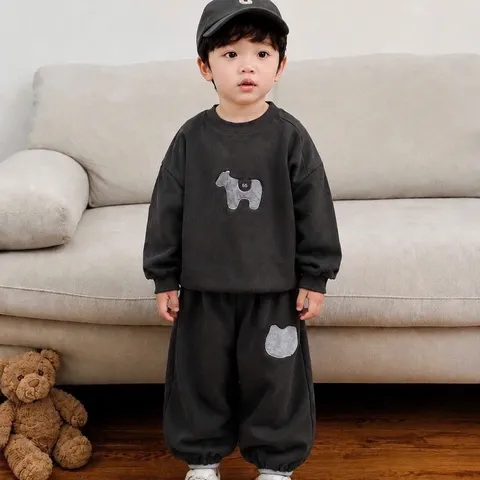 Quần áo thu đông bé trai, set bộ nỉ mềm mại hoạ tiết COW phong cách Hàn Quốc cho bé trai 9-26kg