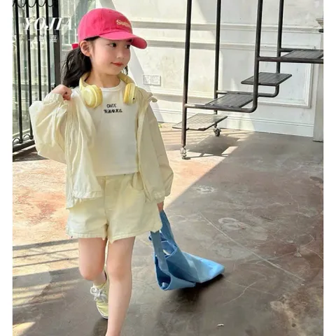 Áo khoác nhẹ, áo khoác gió 4 màu cho bé trai và bé gái size 7-27kg