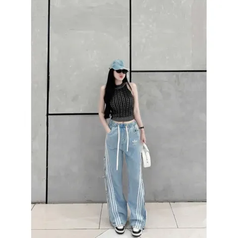 Quần dài bé gái, quần jean suông chạy sọc 2 bên cho bé 10-32kg