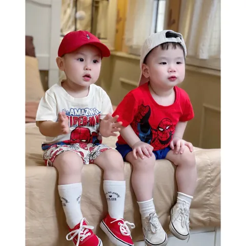 Quần áo bé trai, set bộ cộc tay chất cotton hoạ tiết người nhện Amazing cho bé 9-26kg