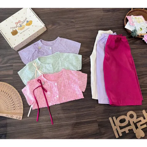 Quàn áo bé gái, set bộ lụa bà ba mềm mại phong cách truyền thống dễ thương size 9-26kg