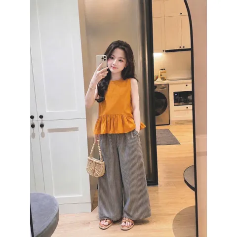 Quần áo bé gái, set áo sát nách nấu cam dáng xoè quần suông kẻ sọc cho bé 10-30kg