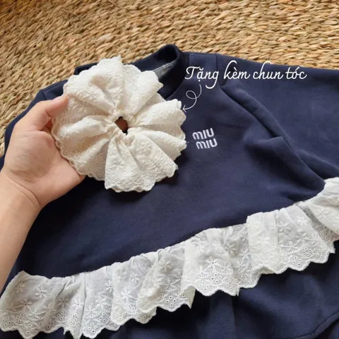 Quần áo dài tay bé gái, set bộ thu đông chất nỉ vạt áo phối ren thô boi kèm quần ống suông cho bé 10-30kg