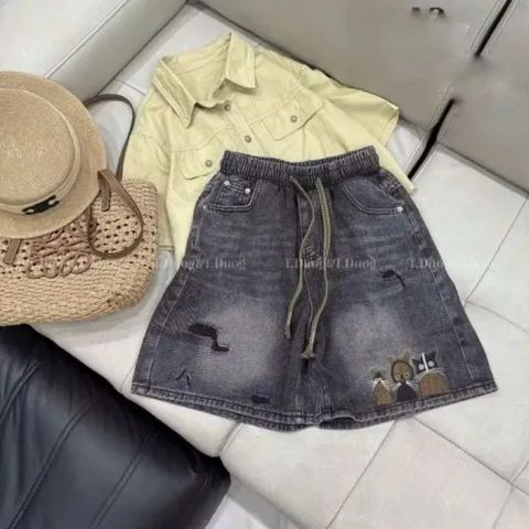 Quần đùi bé gái, quần short jean thêu hình mèo cho bé 18-50kg