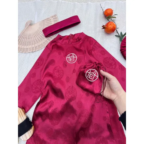 Áo dài cách tân bé trai, set 4ct: áo dài, quần lụa, mấn và túi đựng Lì xì cho bé 8-27kg