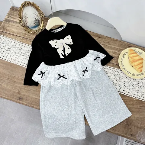 Quần áo bé gái, set áo thun hoạ tiết hình nơ kèm quần ống suông rộng cho bé 10-32kg