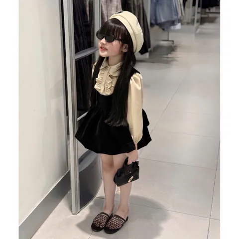 Váy cho bé gái, set áo sơ mi cổ sen kèm váy yếm nhung dáng bí siêu xinh cho bé 10-30kg