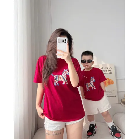 Áo phông gia đình, áo cotton đỏ hoạ tiết ngựa vằn năng động, nổi bật, gắn kết yêu thương size 8-80kg