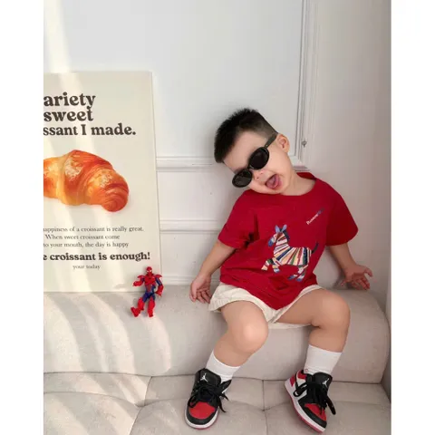 Áo phông gia đình, áo cotton đỏ hoạ tiết ngựa vằn năng động, nổi bật, gắn kết yêu thương size 8-80kg