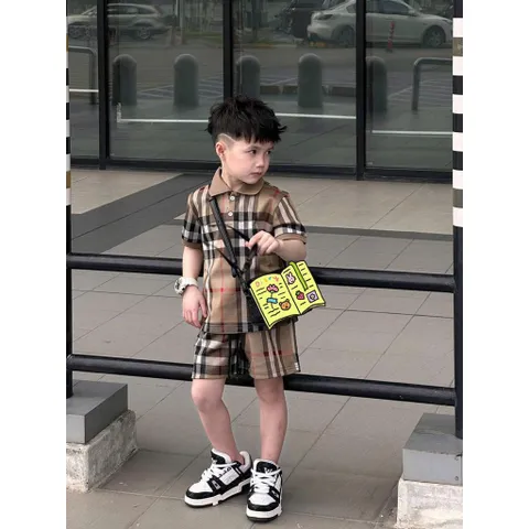 Quần áo bé trai, set bộ cộc tay áo polo kẻ vàng cho bé 10-50kg