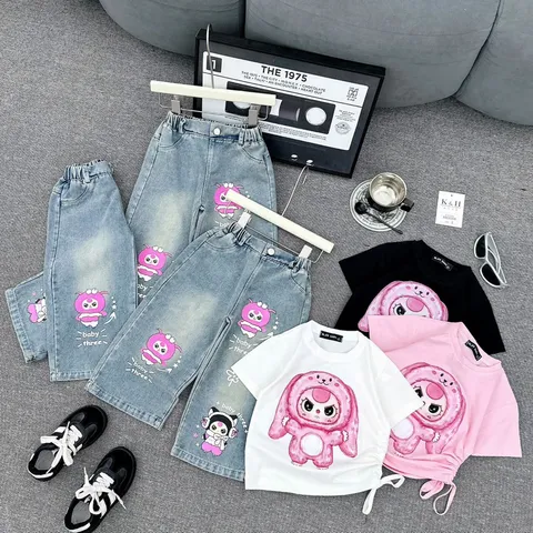 Quần áo bé gái, set bộ áo cotton hình thỏ in hình nhiệt lụa kèm quần jean ống rộng cho bé 10-32kg