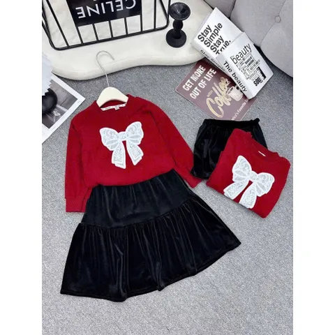 Váy cho bé gái, set áo nỉ đỏ thêu đắp nơ ren phối chân váy nhung dài thích hợp dịp lễ Tết Noel cho bé 14-35kg