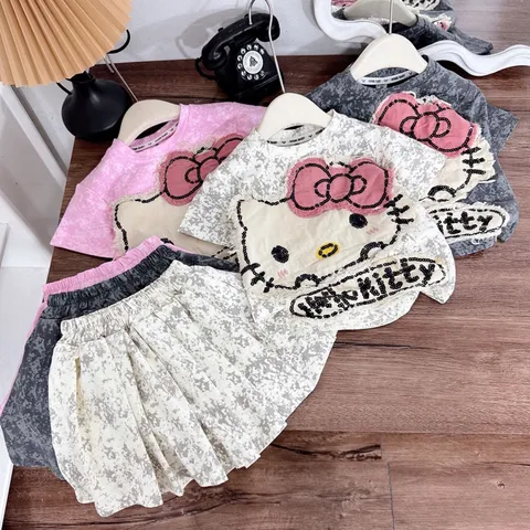 Váy bé gái, set áo loang cotton Hello Kitty kèm chân váy xếp ly  cho bé 10-30kg