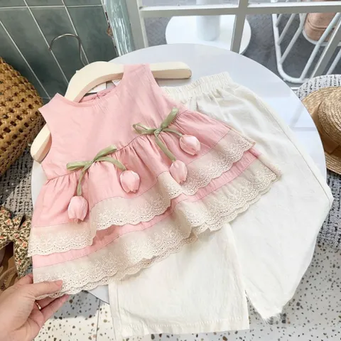 Quần áo bé gái, set bộ áo tiểu thư chất thô đũi hàn gắn hoa Tuylip kèm quần suông cho bé 10-22kg