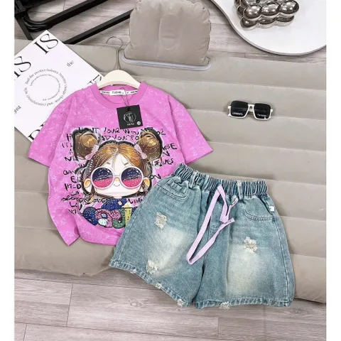 Quần áo bé gái, set áo cotton loang cô gái búi tóc đeo kính kèm quần jean lửng cho bé 18-42kg