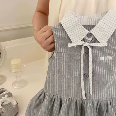 Váy bé gái, váy bí phồng kẻ xám thêu chữ MIN MIN cho bé 10-22kg