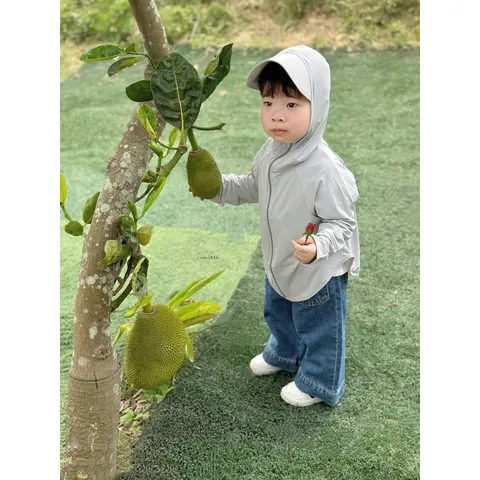 Áo chống nắng cho bé, áo chống nắng thun lạnh dáng ngắn 2 màu cho bé 10-35kg