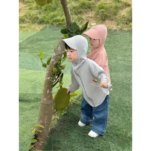 Áo chống nắng cho bé, áo chống nắng thun lạnh dáng ngắn 2 màu cho bé 10-35kg