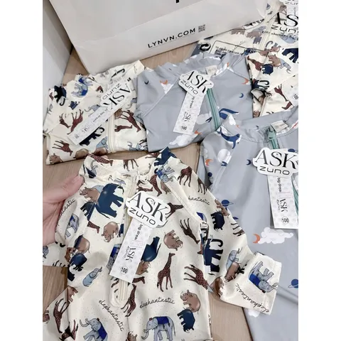 Đồ bơi bé trai, set bộ bơi liền thân dài tay tặng kèm mũ bơi cho bé trai 8-27kg