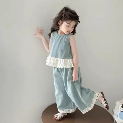 Quần áo bé gái, set áo sát nách kèm quần suông chất jean tone xanh nhạt cho bé 12-30kg