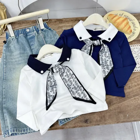 Quần áo bé gái, set áo sơ mi kèm khăn lụa phối quần Jean ống suông rộng dài cho bé 10-35kg