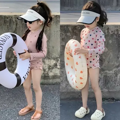 Đồ bơi cho bé, bikini liền dài tay họa tiết Cherrry và hình tim cho bé 10-30kg