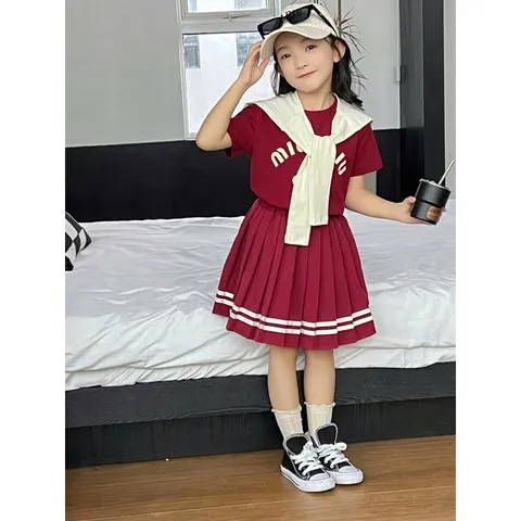 Váy bé gái, set 3ct: áo cotton M.IU, chân váy xếp ly và cổ thuyền cho bé 10-35kg