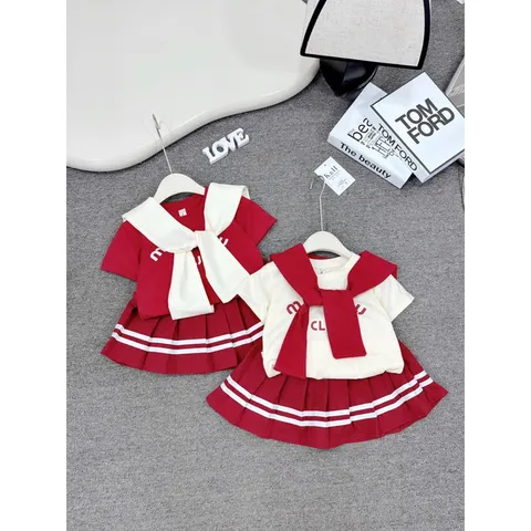 Váy bé gái, set 3ct: áo cotton M.IU, chân váy xếp ly và cổ thuyền cho bé 10-35kg