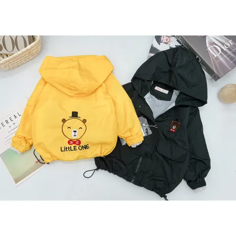 Áo khoác bé trai, áo khoác gió 2 lớp thêu gấu Little One cho bé