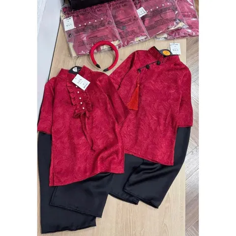 Áo dài cách tân cho bé, set áo dài đỏ chất vải lụa cho bé trai và bé gái mặc cặp size 8-22kg