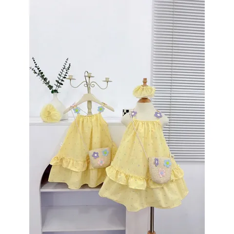 Váy bé gái, váy maxi vàng tặng túi cói cho bé 10-35kg