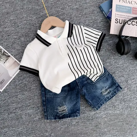 Quần áo bé trai, set bộ áo polo phối kẻ Logo ngực kèm quần short Jean cho bé 10-30kg