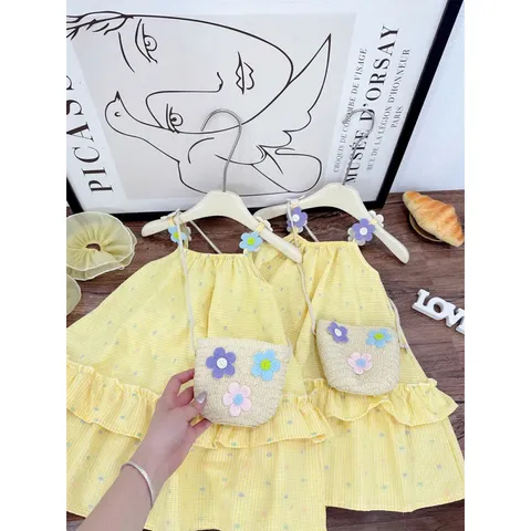 Váy bé gái, váy maxi vàng tặng túi cói cho bé 10-35kg