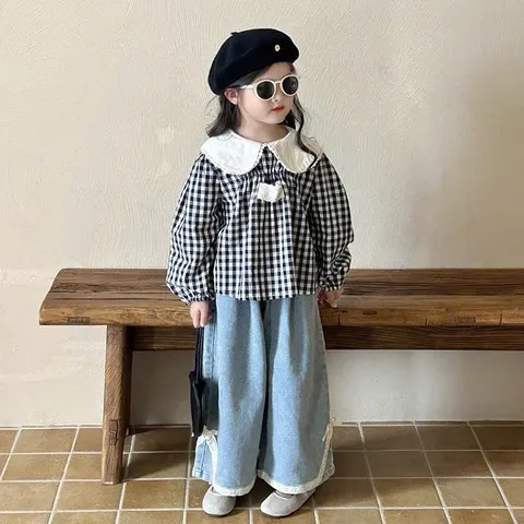 Quần áo bé gái, set bộ áo thô đũi kẻ caro kèm quần jean ống rộng cho bé 10-20kg