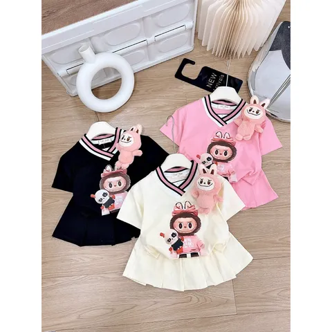 Váy bé gái, set áo cotton cổ tim phối chân váy xếp ly TẶNG KÈM GẤU LABUBU cho bé 10-30kg