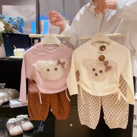 Quần áo thu đông bé gái, set bộ áo zip thêu đắp gấu đeo nơ kèm quần nỉ 2 da chấm bi cho bé 10-22kg