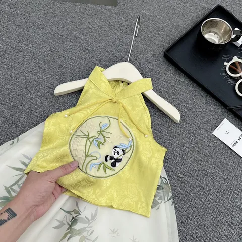 Váy bé gái, set váy trung thu áo cổ yếm lụa thêu gái trúc kèm chân váy voan tơ xịn sò cho bé 12-35kg