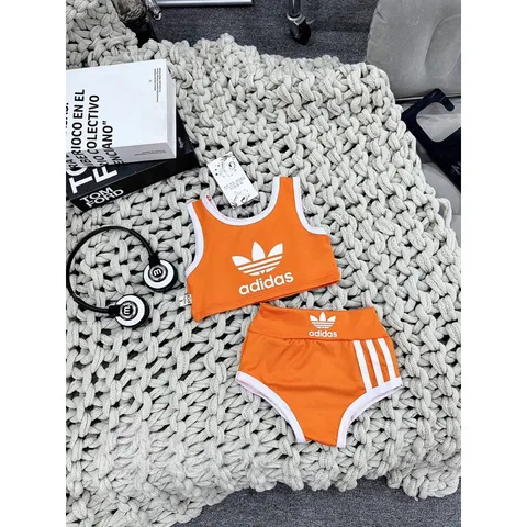 Đồ bơi cho bé, set 3ct Bikini 3 sọc kèm mũ nửa đầu cho bé gái 10-30kg