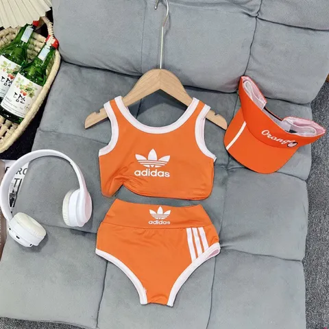 Đồ bơi cho bé, set 3ct Bikini 3 sọc kèm mũ nửa đầu cho bé gái 10-30kg
