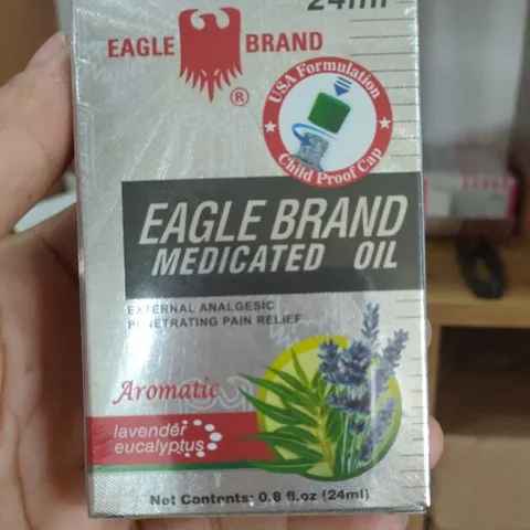 Dầu gió Eagle Brand 24ml dịu nhẹ cho da nhạy cảm