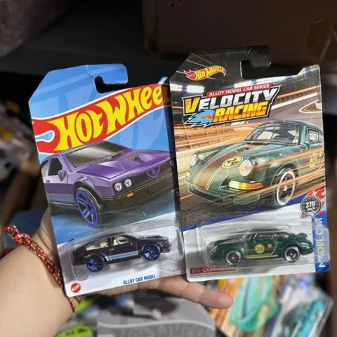 Xe mô hình Hot Wheels Basic 1:64 xe ô tô đồ chơi mini ngẫu nhiên xe đua mô hình sưu tầm