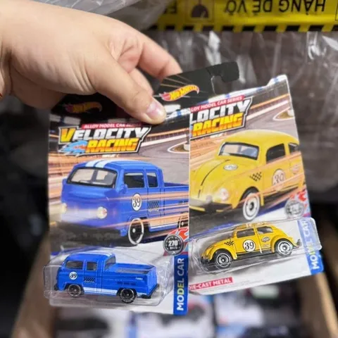 Xe mô hình Hot Wheels Basic 1:64 xe ô tô đồ chơi mini ngẫu nhiên xe đua mô hình sưu tầm